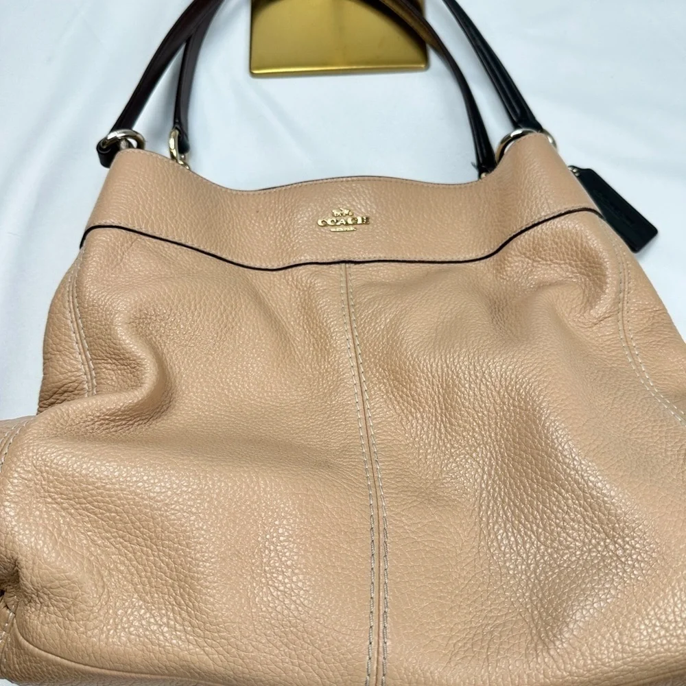 Coach NY Lexy F31987 Tan Pebble Leather Shoulder Bag Satchel w/storage bag